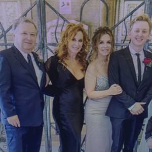 Meet your Posher, Nancy